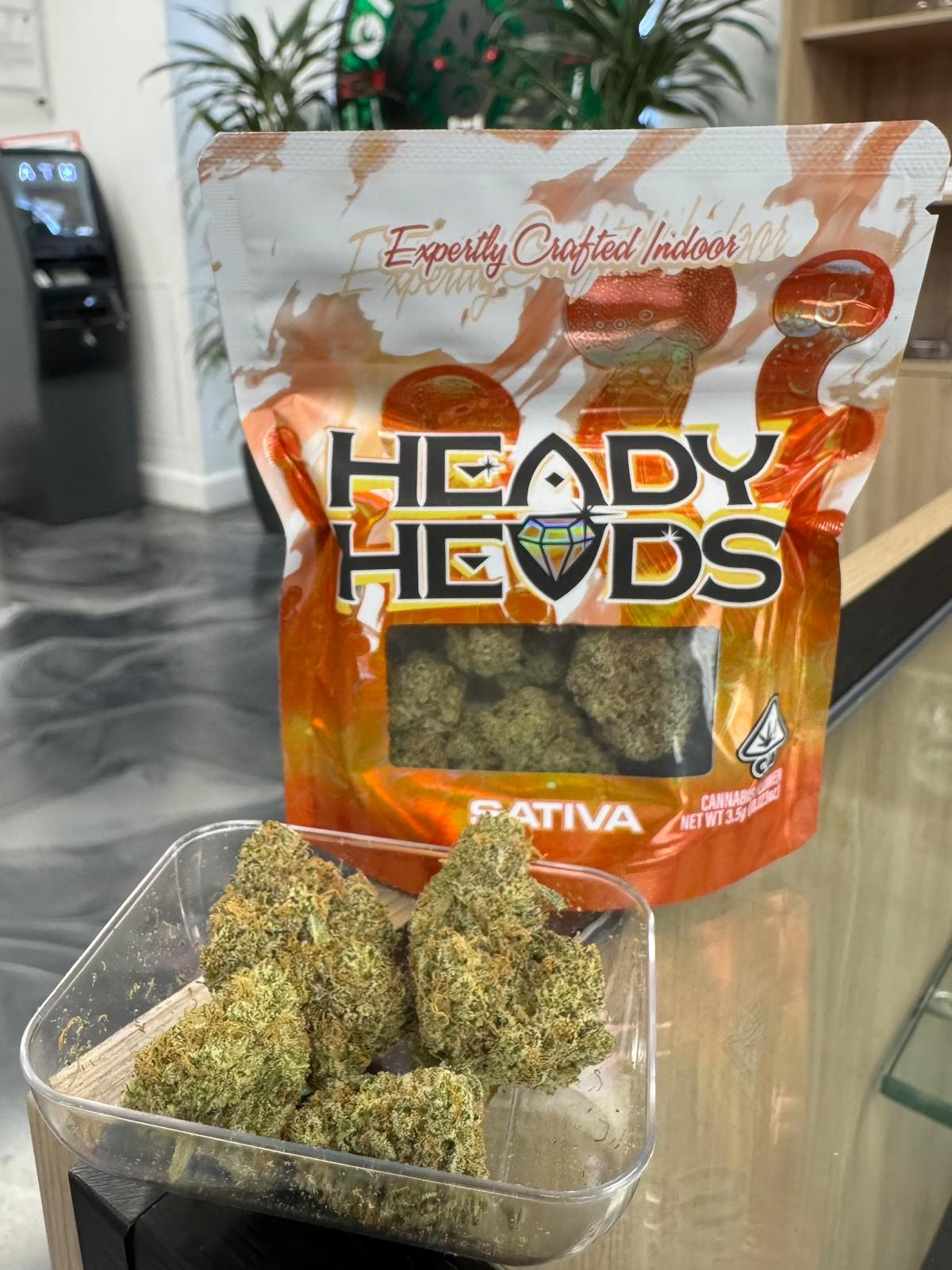 heady heads indoor sativa premium flower – 1oz heady heads indoor sativa premium flower – 1oz