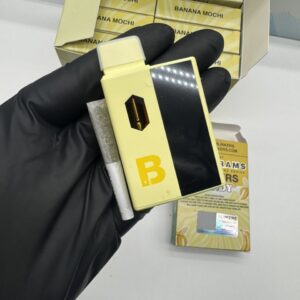 blinkers two grams disposable – banana mochi (indica)