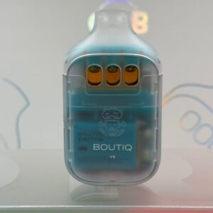 Boutiq Switch V5 Cryo Series flavor profiles featuring Amnesia Sativa, GG4 Hybrid, and Nightshade Indica