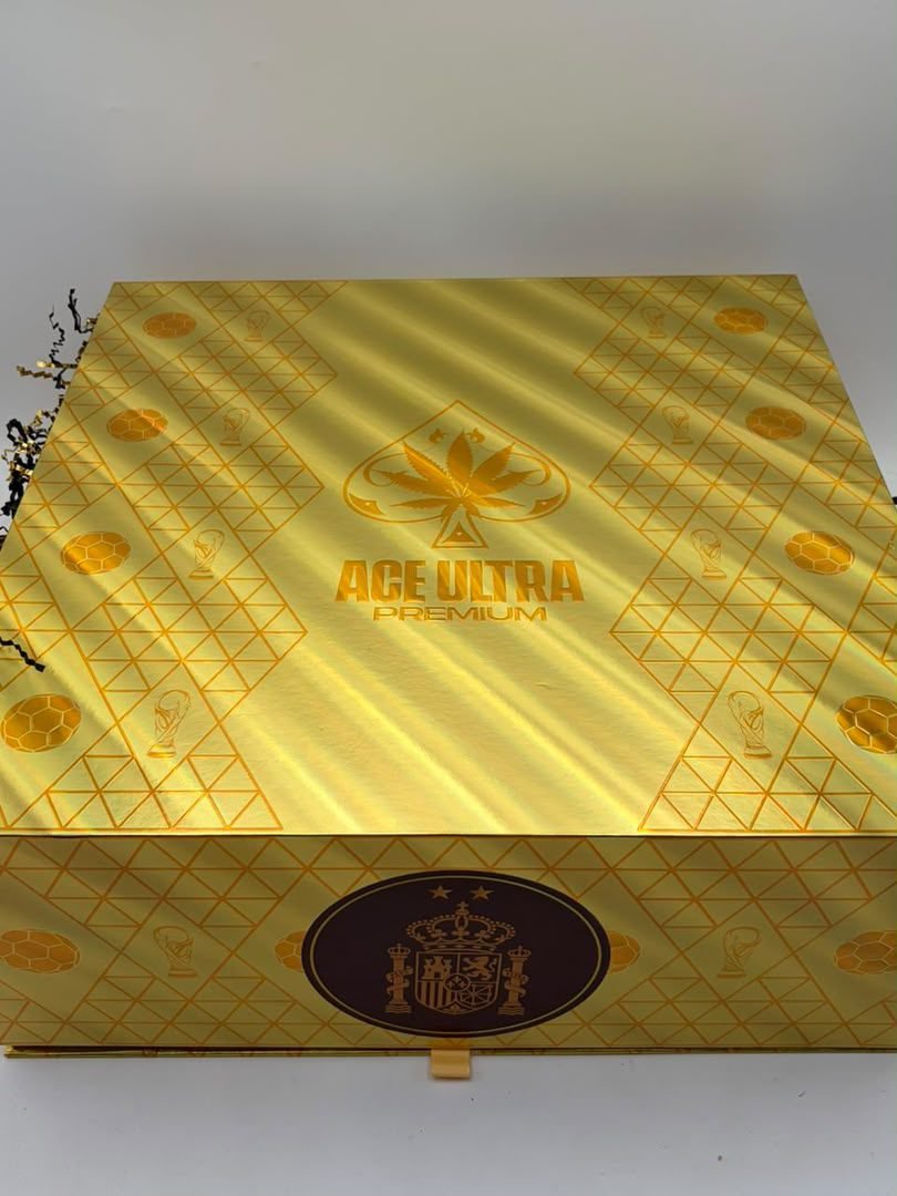ACE World Cup Champions 2G Disposable Vapes 10-Pack Display Box