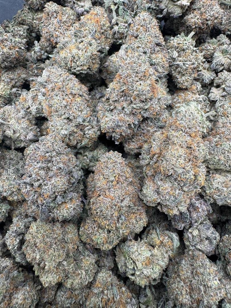 Pink Runtz Oz (28G) - Exotic Flower - Image 3